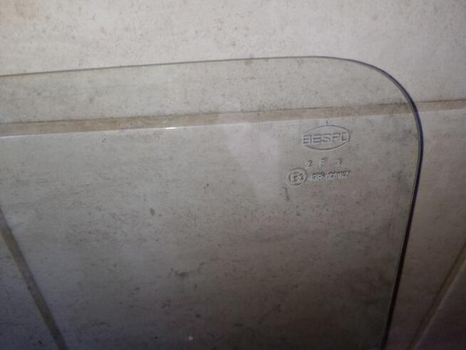 Szyby do auta Fiat 126p