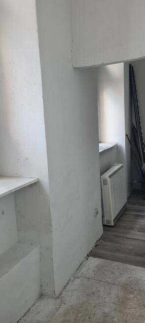 1 pok+k. 21 m2,Centrum, umowa na czas nieokreślony-26 tys.zł