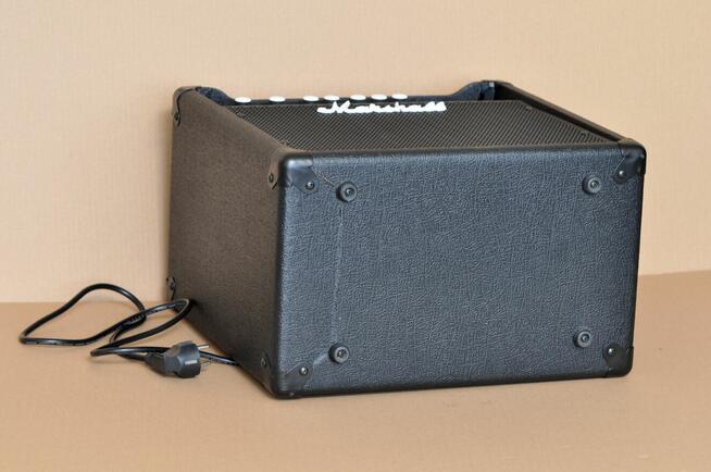 Wzmacniacz basowy Marshall combo MB15 - Stan prawie jak nowy