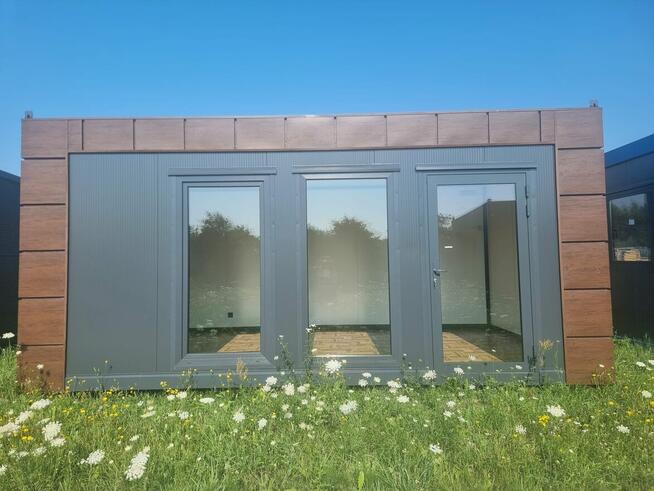 Sprzedam pawilon usługowy 3,2m x 6m