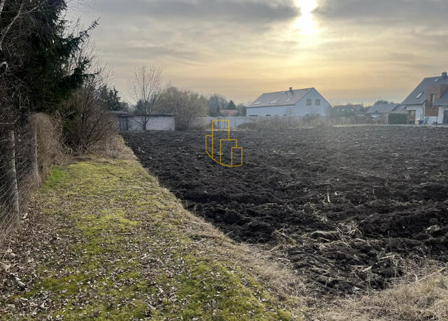 Żerniki Wrocławskie, działka budowlana 1305 m2