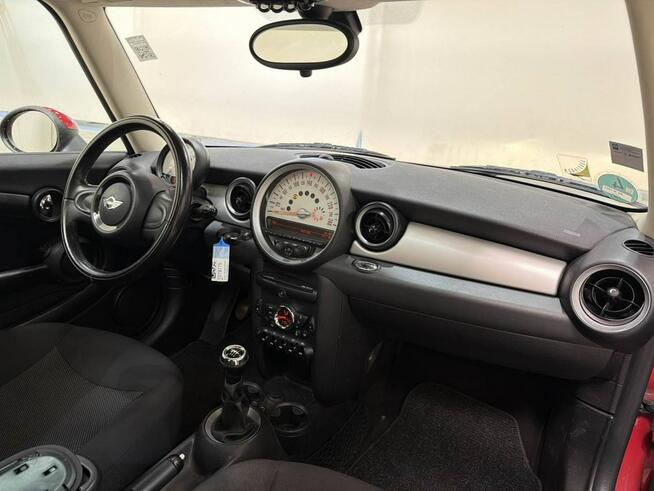 Mini Cooper 1.6 benzyna 122km CZUJNIKI klima PANORAMA serwis 2011