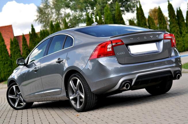 Volvo S60 R-Desing Bi Xenon Ledy Digital City Alcantara Grzana Navi Klimatronik