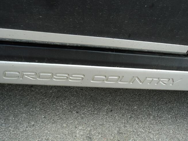 sprzedam ładne VOLVO XC70 4X4 AWD CROSS-C0UNTRY