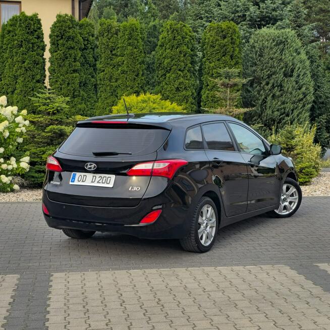 Hyundai i30 1.6 Automatik Style Automat, Kamera, Nawigacja