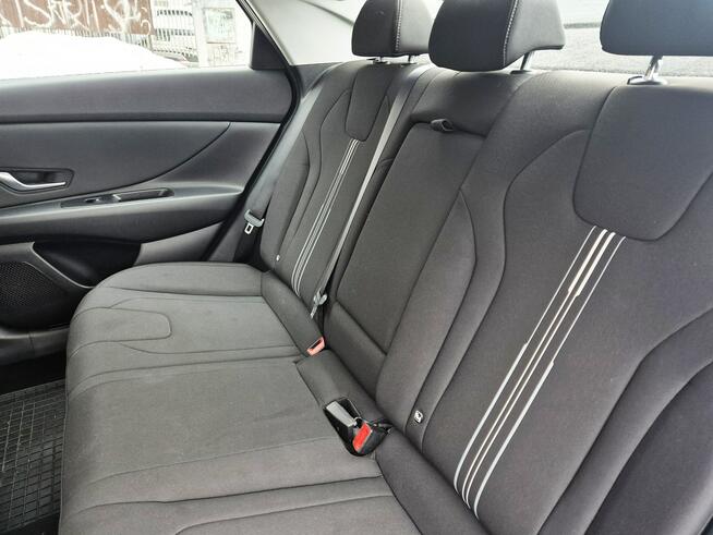 Hyundai Elantra 1.6 MPI CVT 123 KM Wersja SMART + DESIGN Gwarancja FV23%