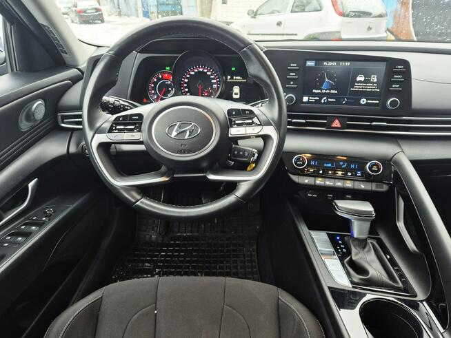 Hyundai Elantra 1.6 MPI CVT 123 KM Wersja SMART + DESIGN Gwarancja FV23%