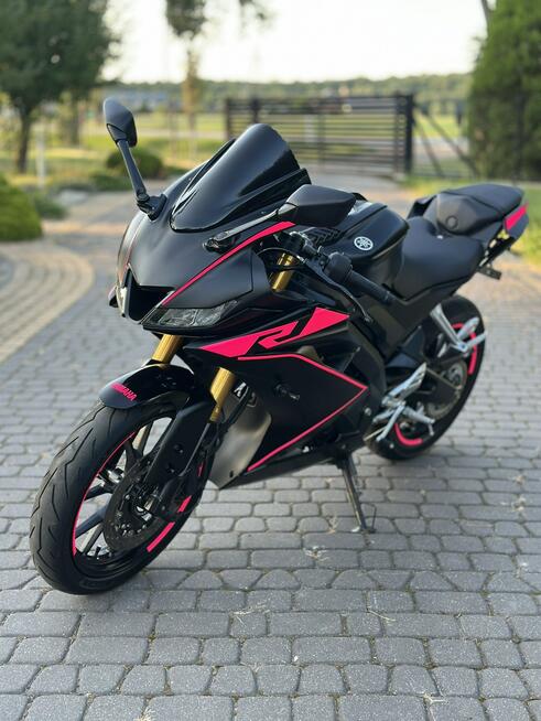 Yamaha R125 YZF R 125 PINK przebieg 24kkm 2021r Możliwość obniżenia Duke MT R125