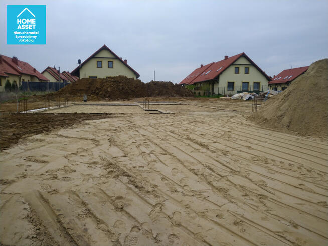 Działka budowlana Skowarcz gm. Pszczółki, Kasztanowa