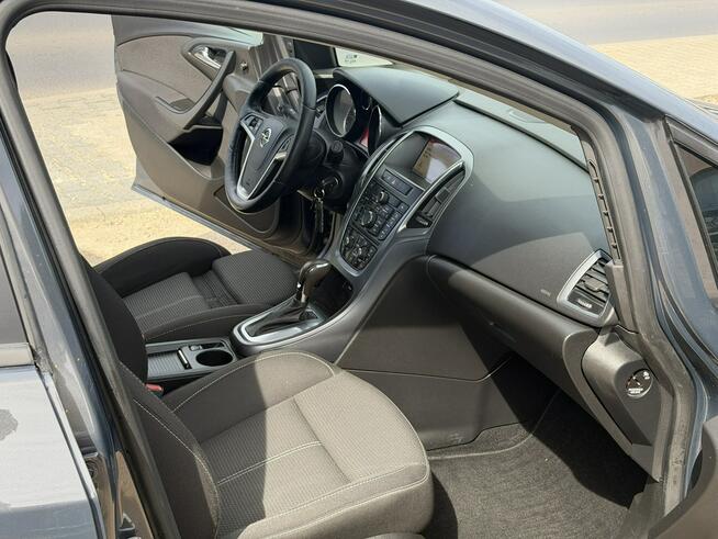 Opel Astra 1.4T*140ps*Klimatronik*Grzane*fotele*Kierownica*Bezwypadkowy*Alu*PDC*