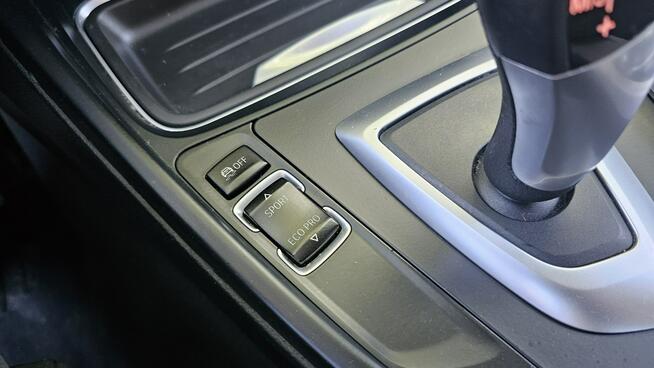 BMW 330D xDrive ładny stan 4x4 sedan