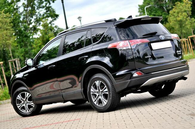Toyota RAV-4 2.5 205KM HYBRID 4x4 Skóra Xenon Blis Kamera Radar JBL
