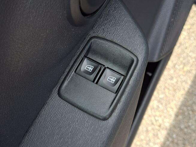 Dacia Dokker Klimatyzacja, Wahadło, Hak holowniczy, Ele szyby, Bluetooth