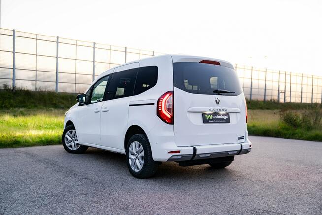 Renault Kangoo TCe 130 Equilibre, zabudowa z podjazdem, FV23%, SalonPL