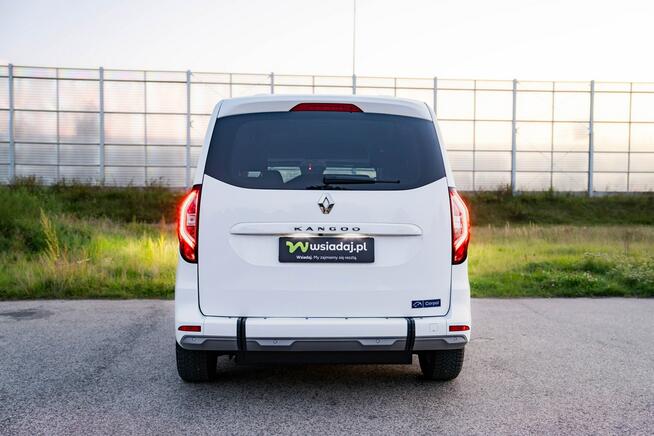 Renault Kangoo TCe 130 Equilibre, zabudowa z podjazdem, FV23%, SalonPL