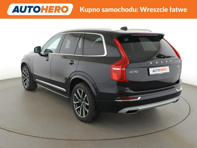 Volvo XC 90 4x4 automat skóra full LED panorama navi kamery el. fotele