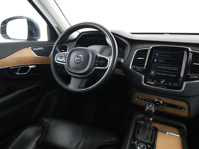 Volvo XC 90 4x4 automat skóra full LED panorama navi kamery el. fotele