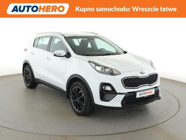 Kia Sportage navi klima auto grzane fotele kamera i czujniki parkowania