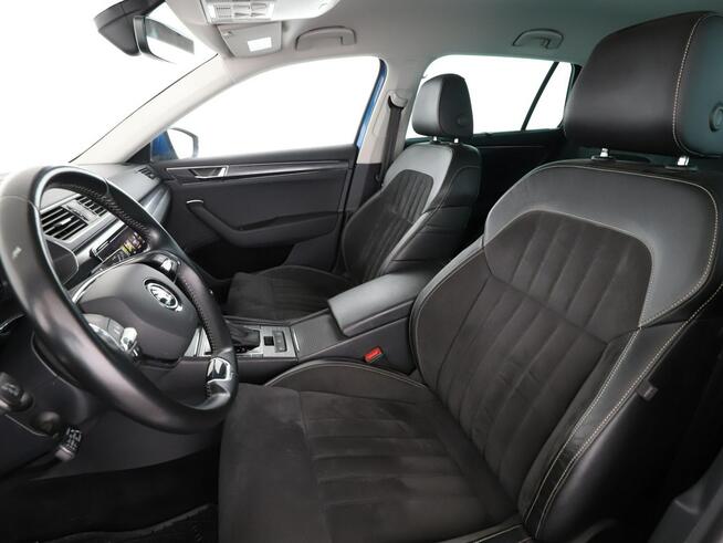 Škoda Superb FV23 full led navi pdc klimatronik alcantara grzane fotele hak acc