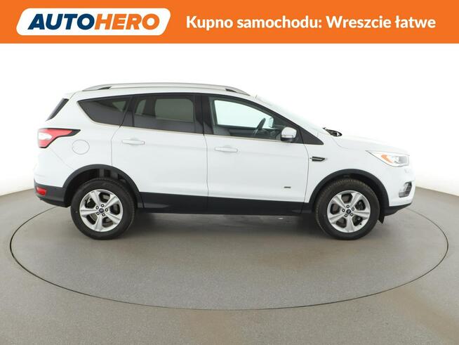 Ford Kuga 4x4 b-xenon/LED półskóra klima auto grzane fotele i kierownica czujnik