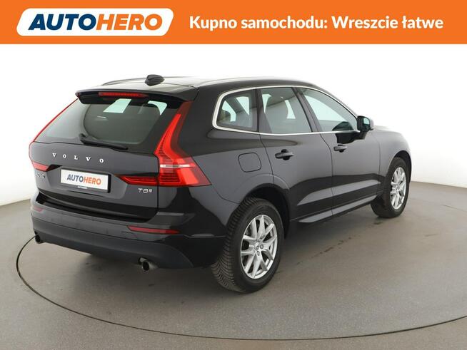 Volvo XC 60 PHEV 4x4 automat full LED jasne skóry navi klima auto virtual cocpit