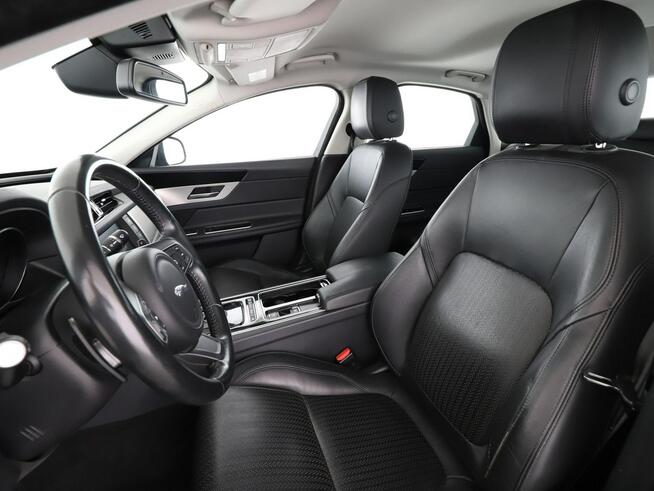 Jaguar XF FV23 20d Automat Prestige Navi Tempomat Grzane Fotele Bi-Xenon Kamera