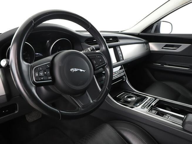 Jaguar XF FV23 20d Automat Prestige Navi Tempomat Grzane Fotele Bi-Xenon Kamera