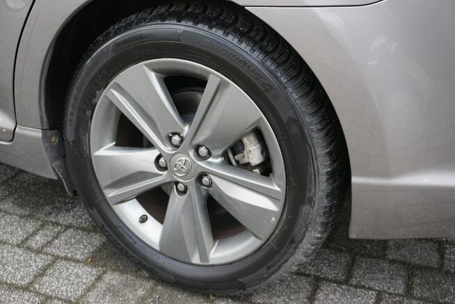 Toyota Avensis polski salon, atrakcyjny przebieg