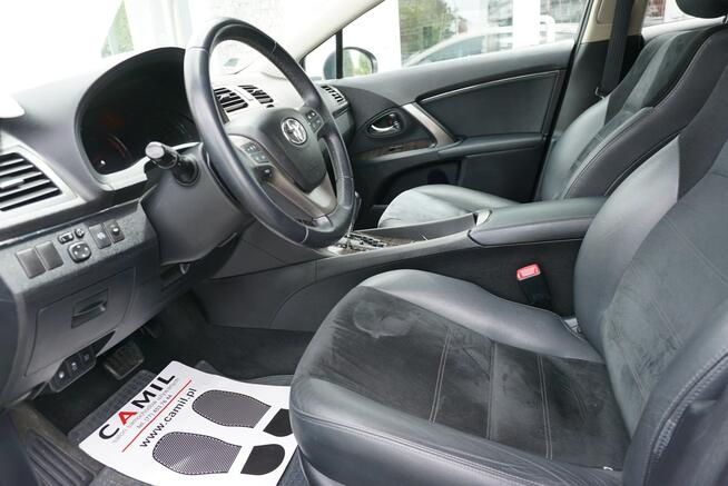 Toyota Avensis polski salon, atrakcyjny przebieg