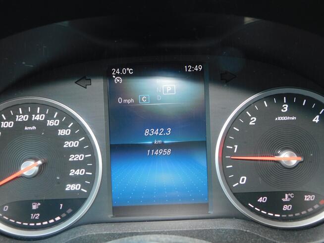 Mercedes GLC 200 4 Matic z Gwarancją Beżowa Skóra