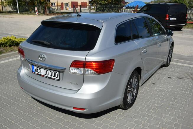 Toyota Avensis 1.8B Navi Kamera 2 KPL KÓŁ Sprowadzony Opłacony