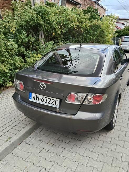 Samochód osobowy - Mazda