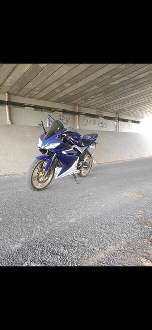 Yamaha yzf r125