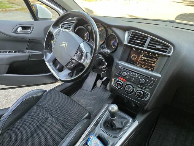 Citroen C4 1,6 benzyna FULL Opcja