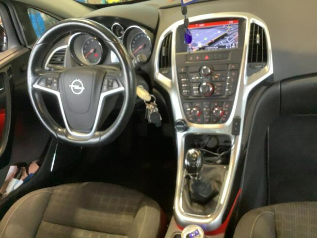 Astra GTC 1.4 benzyna 140km NAVI klima CZUJNIKI serwis BEZWYPADEK 2015
