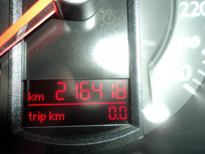 sprzedam ładnego PASSATA 1.6B 116KM