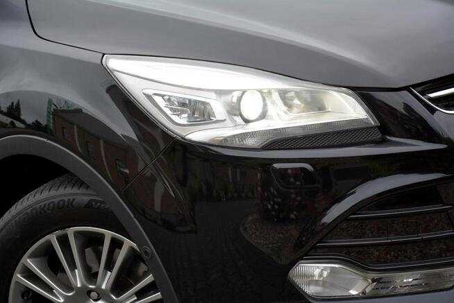 Ford Kuga Panorama AWD Skóry Bi-Xenon Ledy Sony Navi Kamera PDC Alu17" I Właśc.