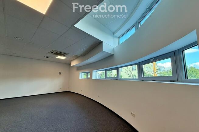 Nowoczesne biuro 60 m² – SKARPA, ul. Energetyka