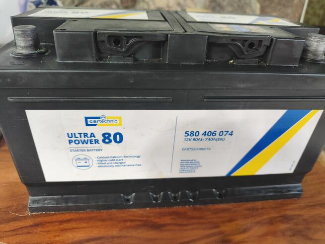 Sprzedam akumulator 80 Ah 400 A 12V
