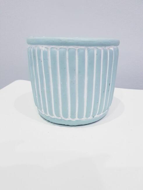 Ceramiczna osłonka na doniczkę sukulenta