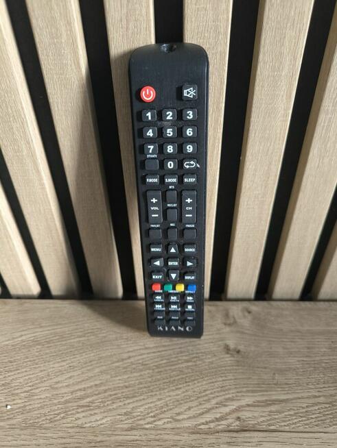 22 Cali Telewizor LED + Kabel HDMI + Upominek + Kupon do ZK