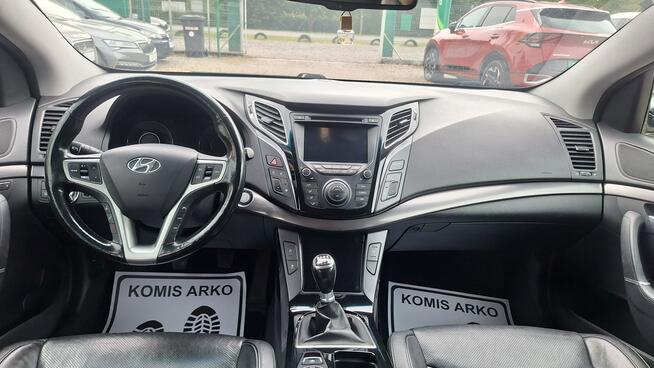 Hyundai i40 Premium, ksenon, navi, skóra