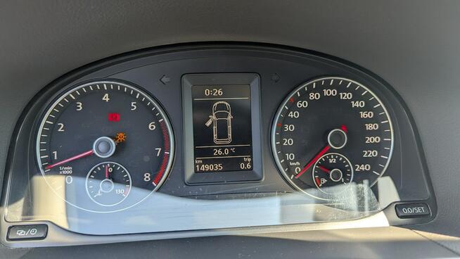 VOLKSWAGEN TOURAN 1.4 TSI 140 KM Comfortline (2013) – Zadbany