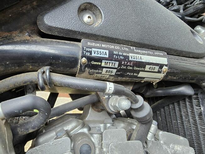 Suzuki 800