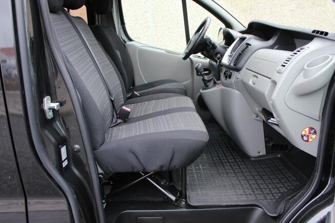 Nissan Primastar DCi 115 KM Mały Przebieg 90 tys km 3 x klima 9 osobowy
