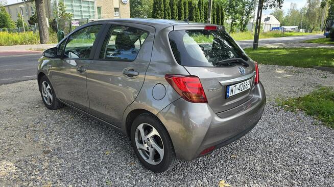 Toyota Yaris 1.5 HSD 100KM Kamera Serwisowany 2xKoła Ładny Stan