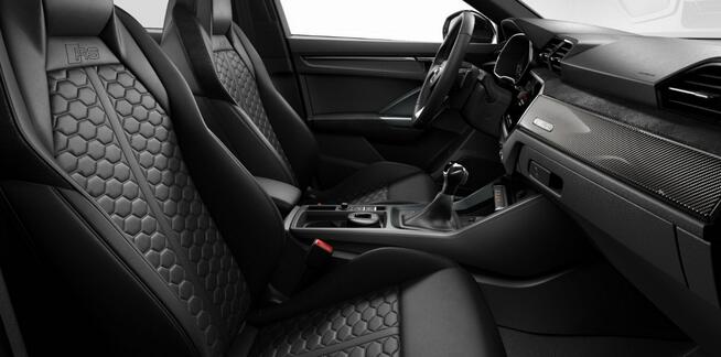 Audi RS Q3 MatrixLED_Kamery360_Skóra_Panorama_Reg.tłumienia_Asystenci_B&O_FV23%