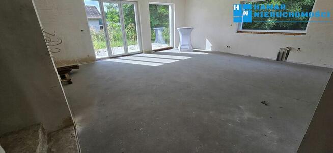 Dom 156 m² z ogrodem, garażem i 4 sypialniami