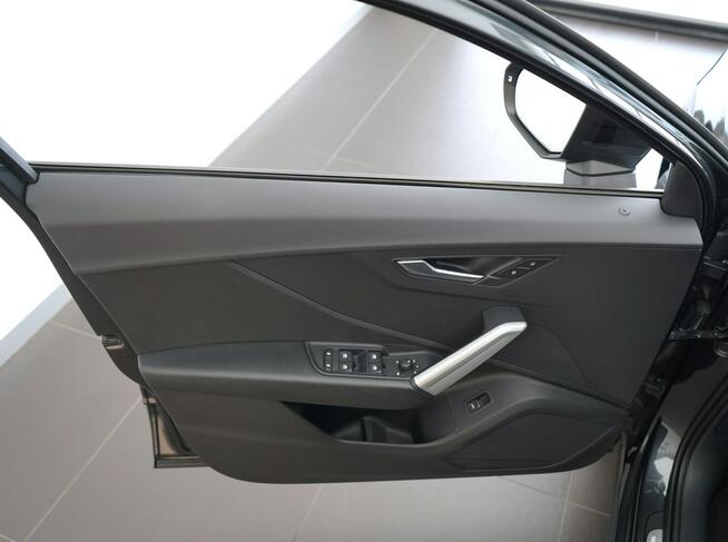 Audi Q2 40 TFSI 190KM Quattro Kamera TempomatACC Virtual Navi