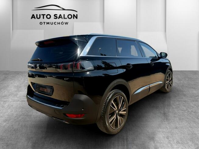 Peugeot 5008 GT kamery Skora adc Nawi blis FUL LED masaze ACC sam parkuje MAX OP
